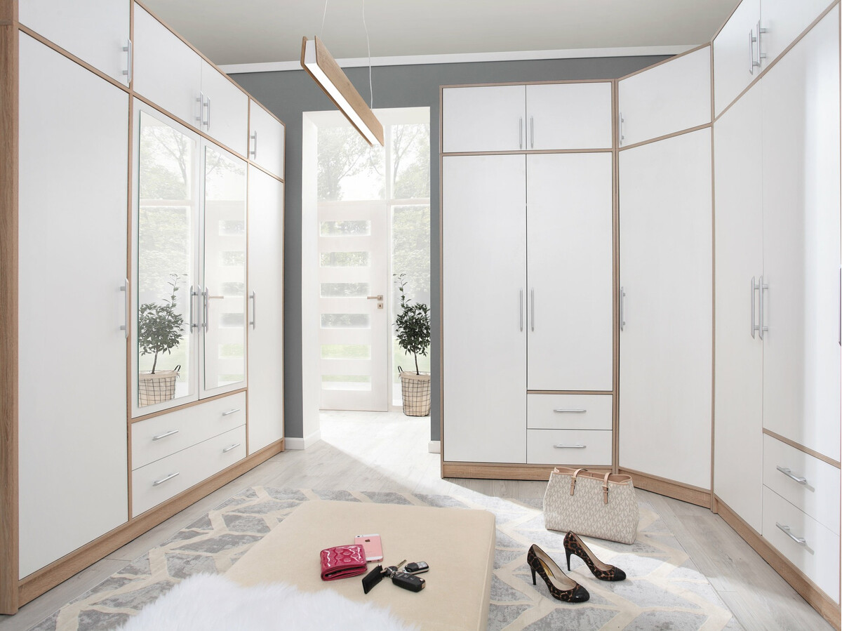 Möbel-Kollektion Cavmero