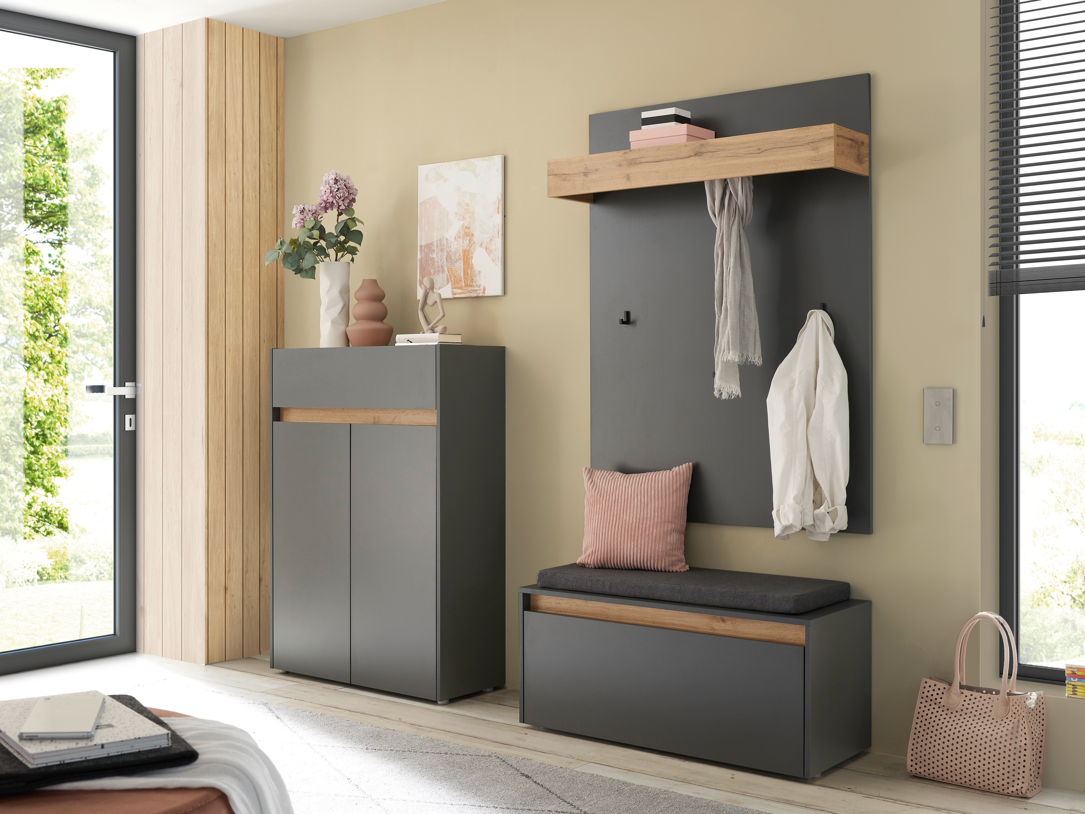 Möbel-Kollektion Elbsori