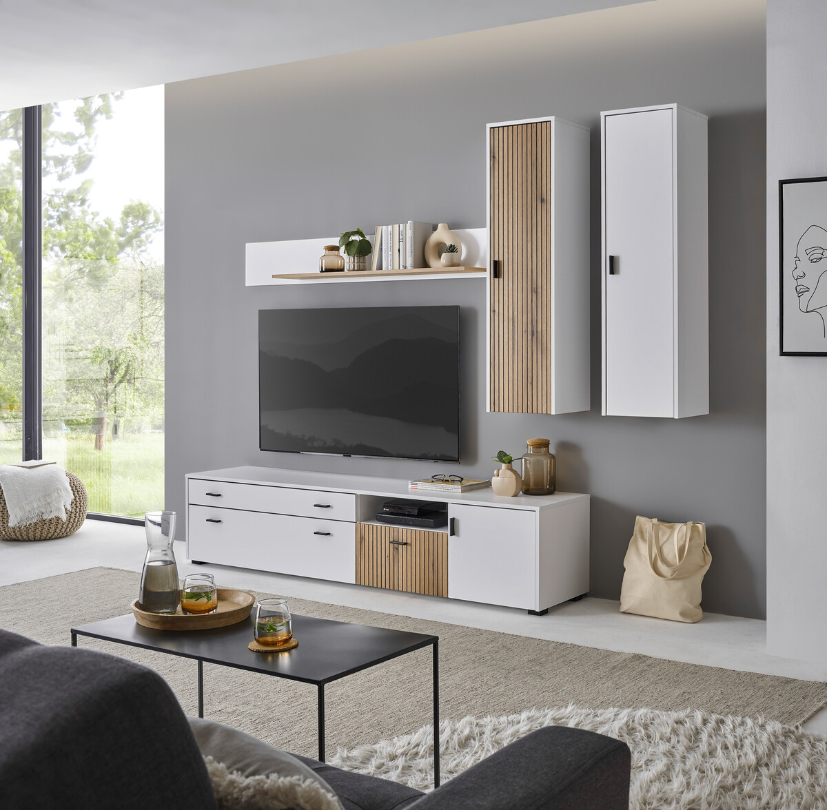 Möbel-Kollektion Belmelu