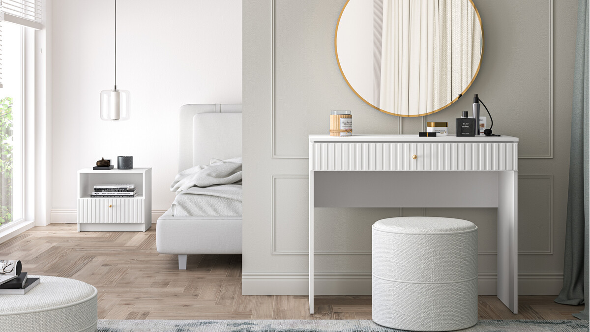 Möbel-Kollektion Etmava