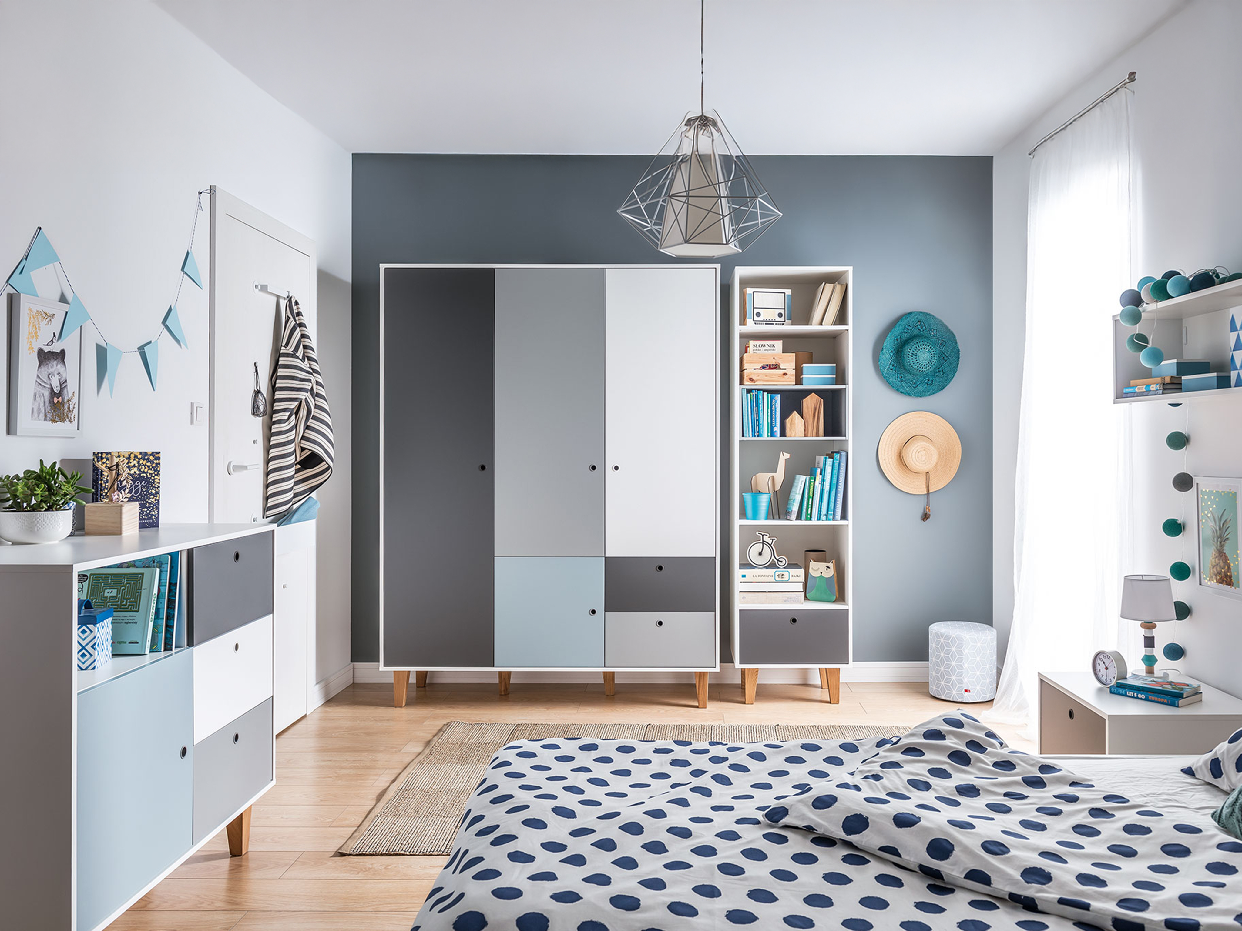 Möbel-Kollektion Domfera