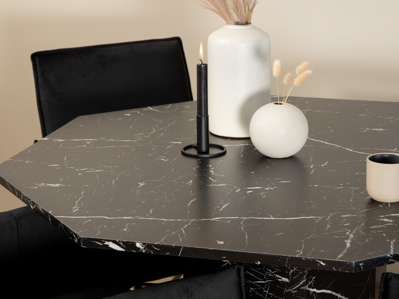 Essgruppe Dallas 2618 (Schwarz + Messing)