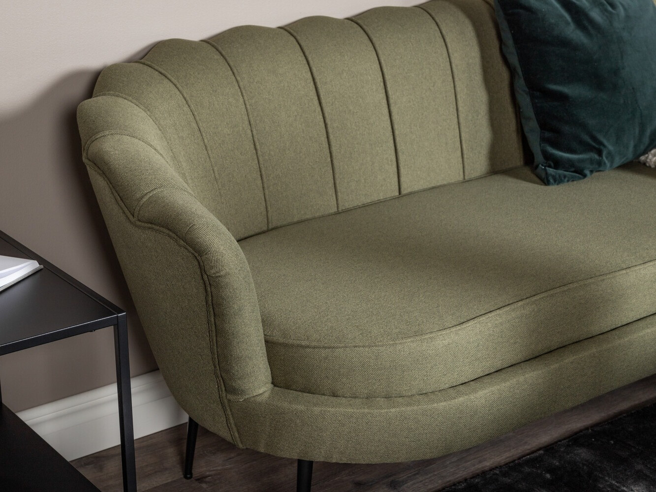 Sofa Dallas 2917 (Staubiges Grün + Schwarz)