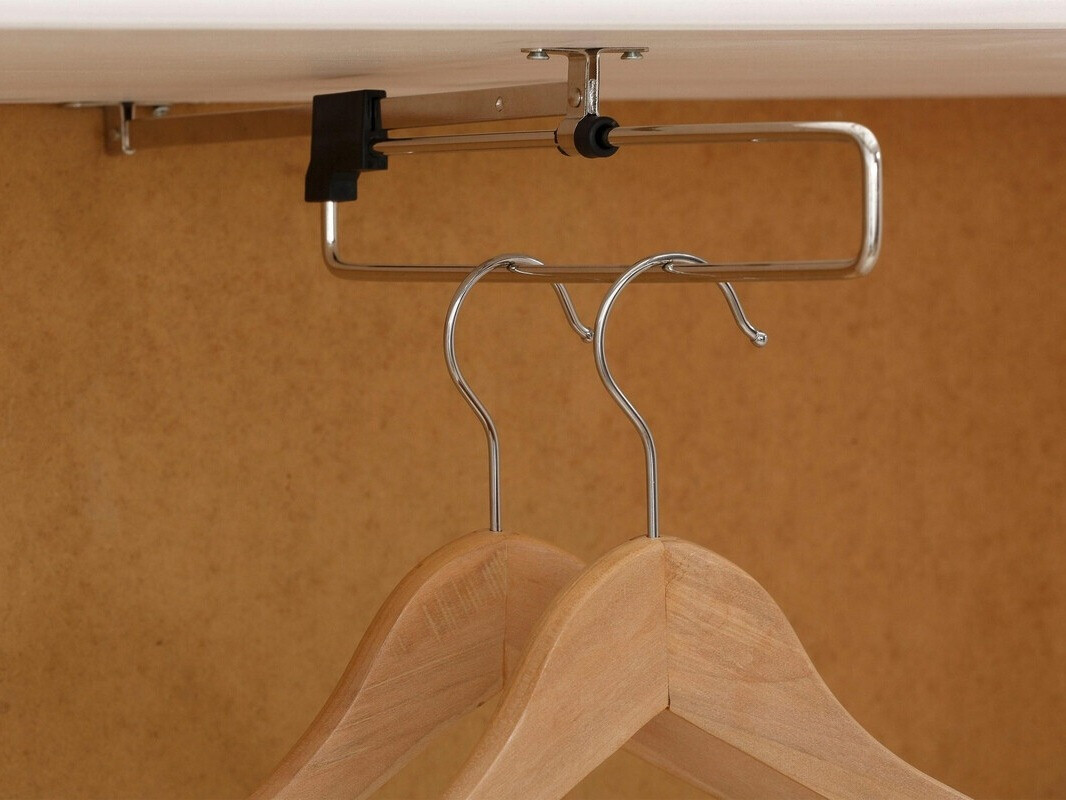 Kleiderschrank Denton 240 (Kiefernholzoptik)
