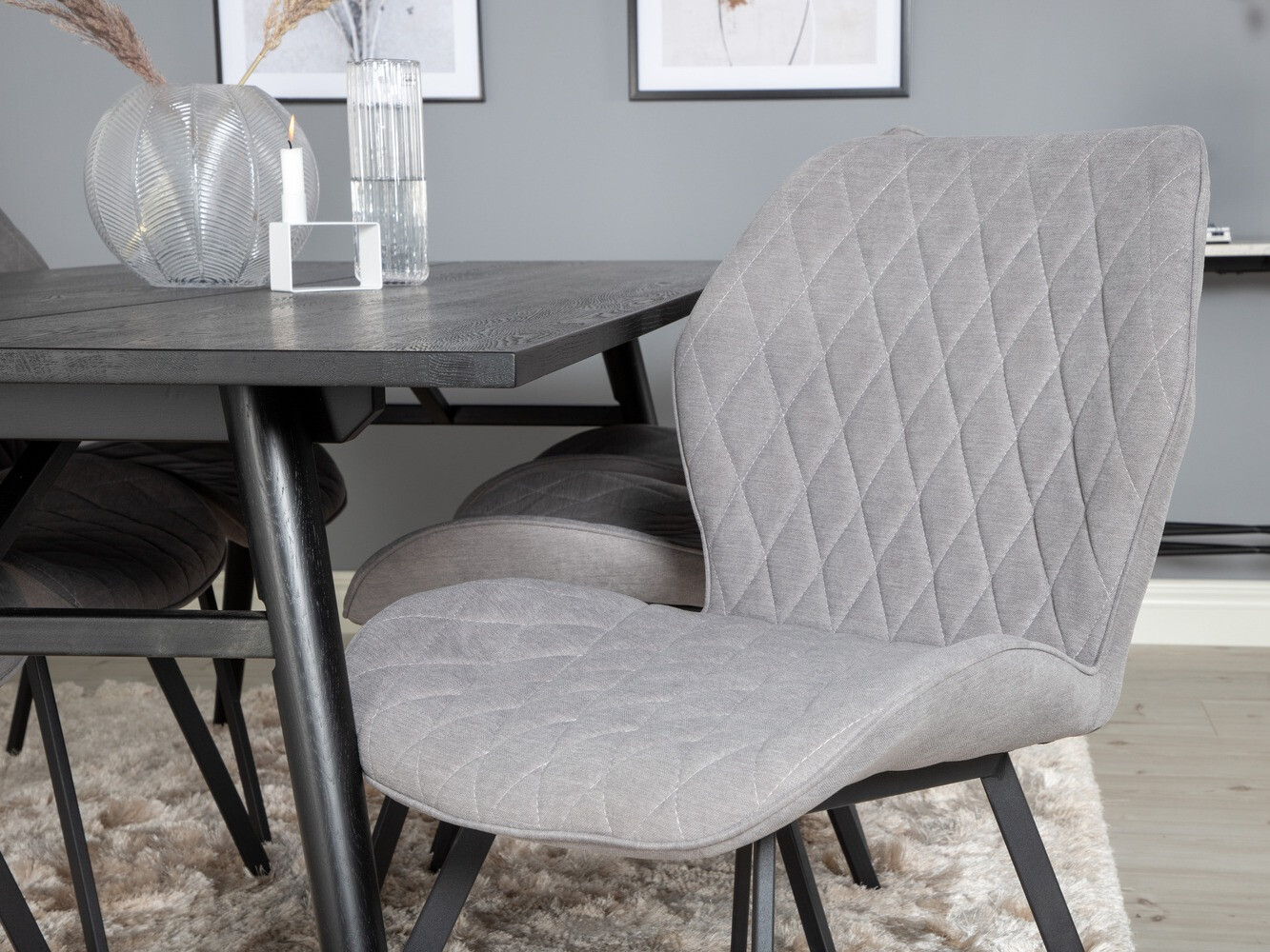 Essgruppe Dallas 1686 (Grau + Schwarz)