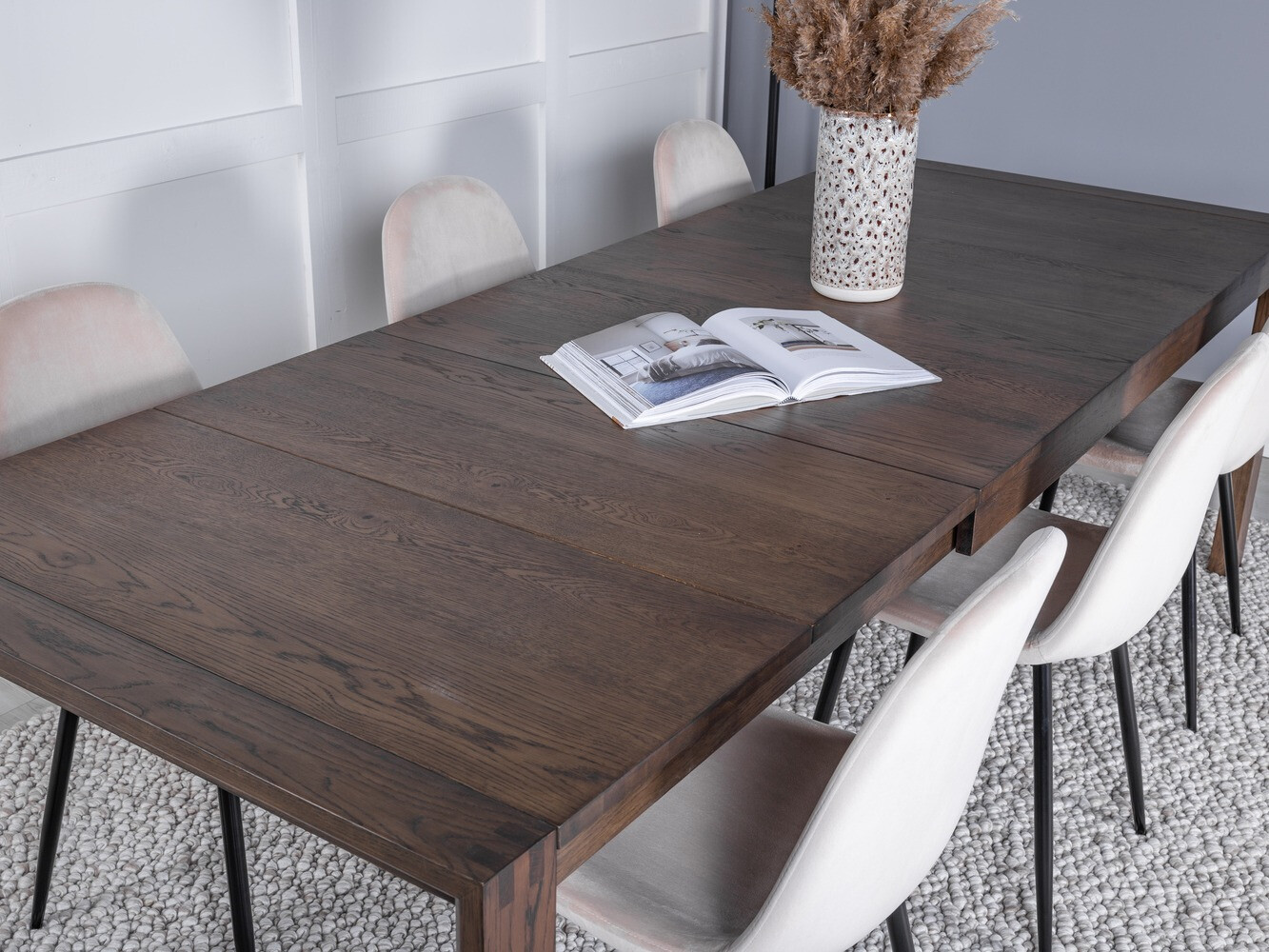 Essgruppe Dallas 1632 (Eichenholzoptik dunkel)