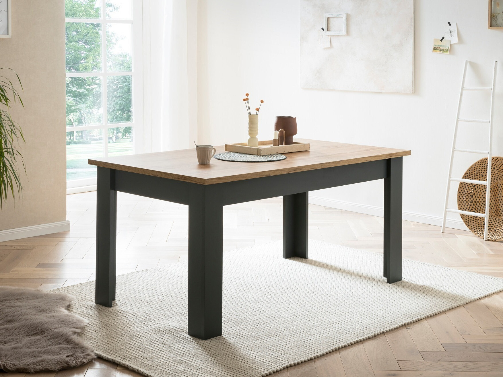 Tisch Levbalu 115