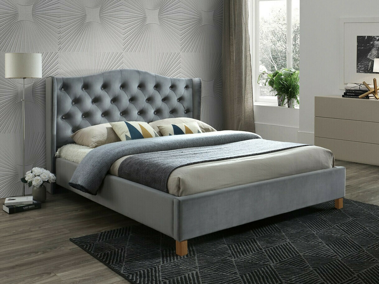 Bett Detroit 446