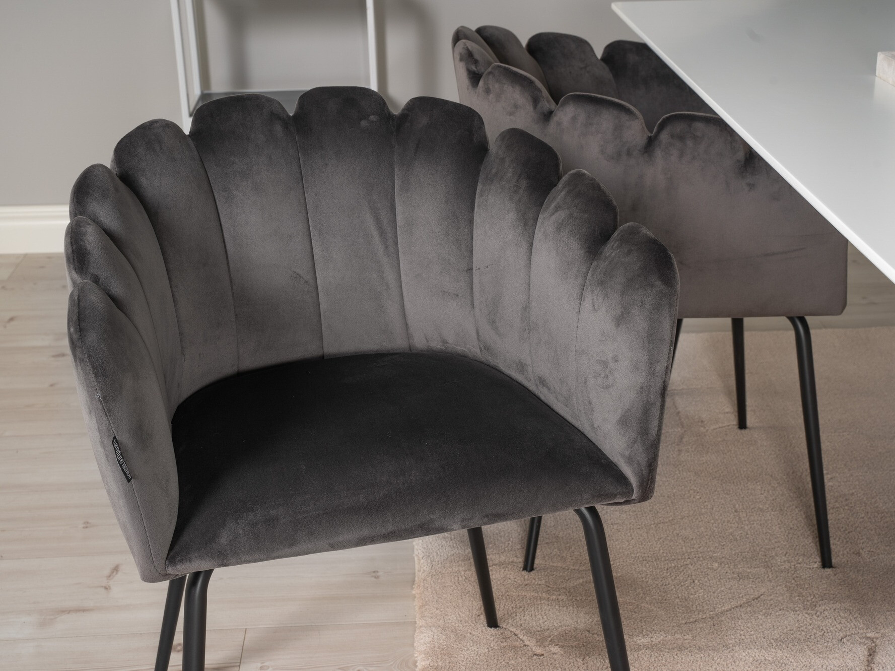 Stuhl Dallas 134 (Grau + Schwarz)