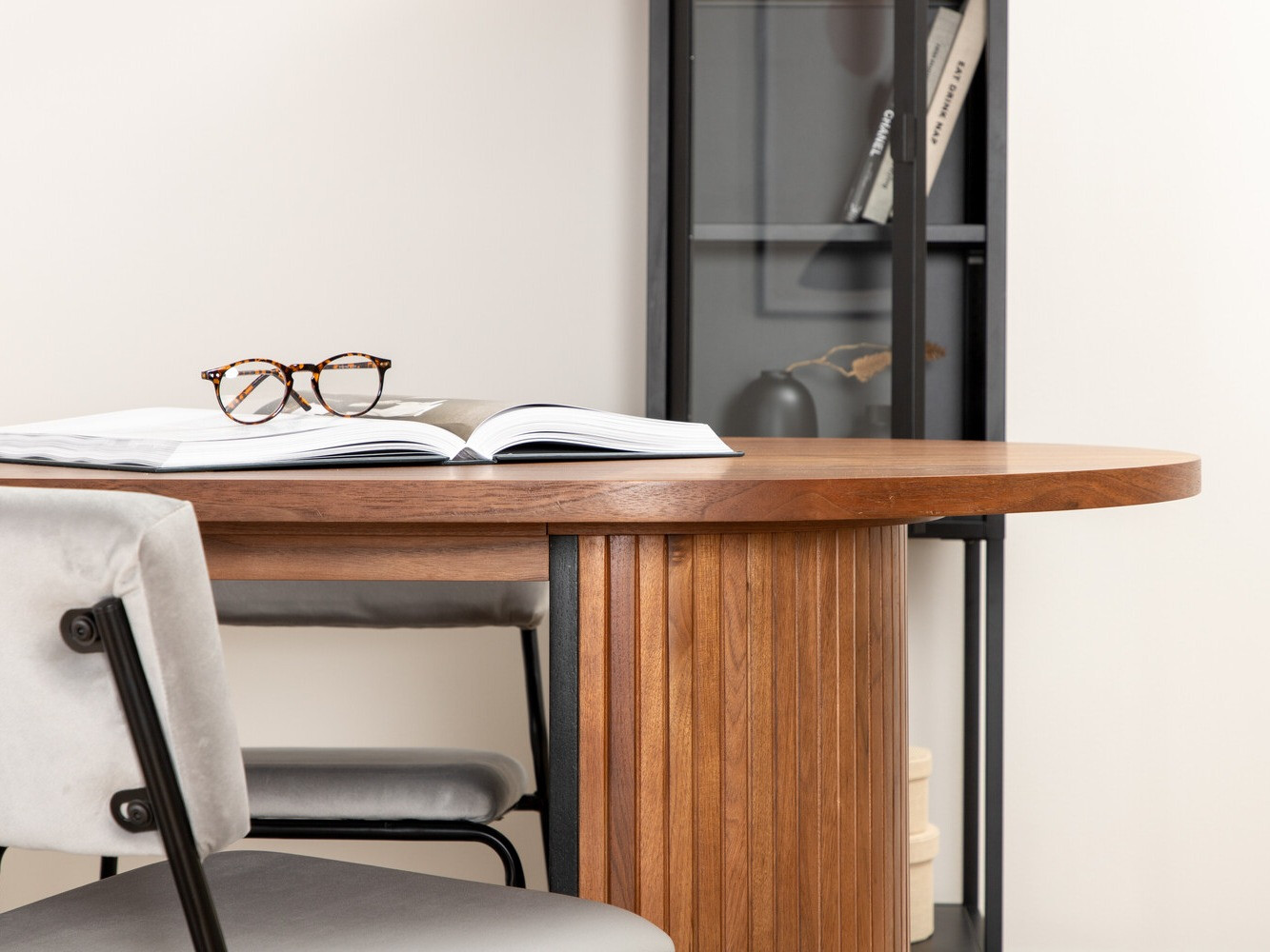 Essgruppe Dallas 2741 (Hellgrau + Schwarz)