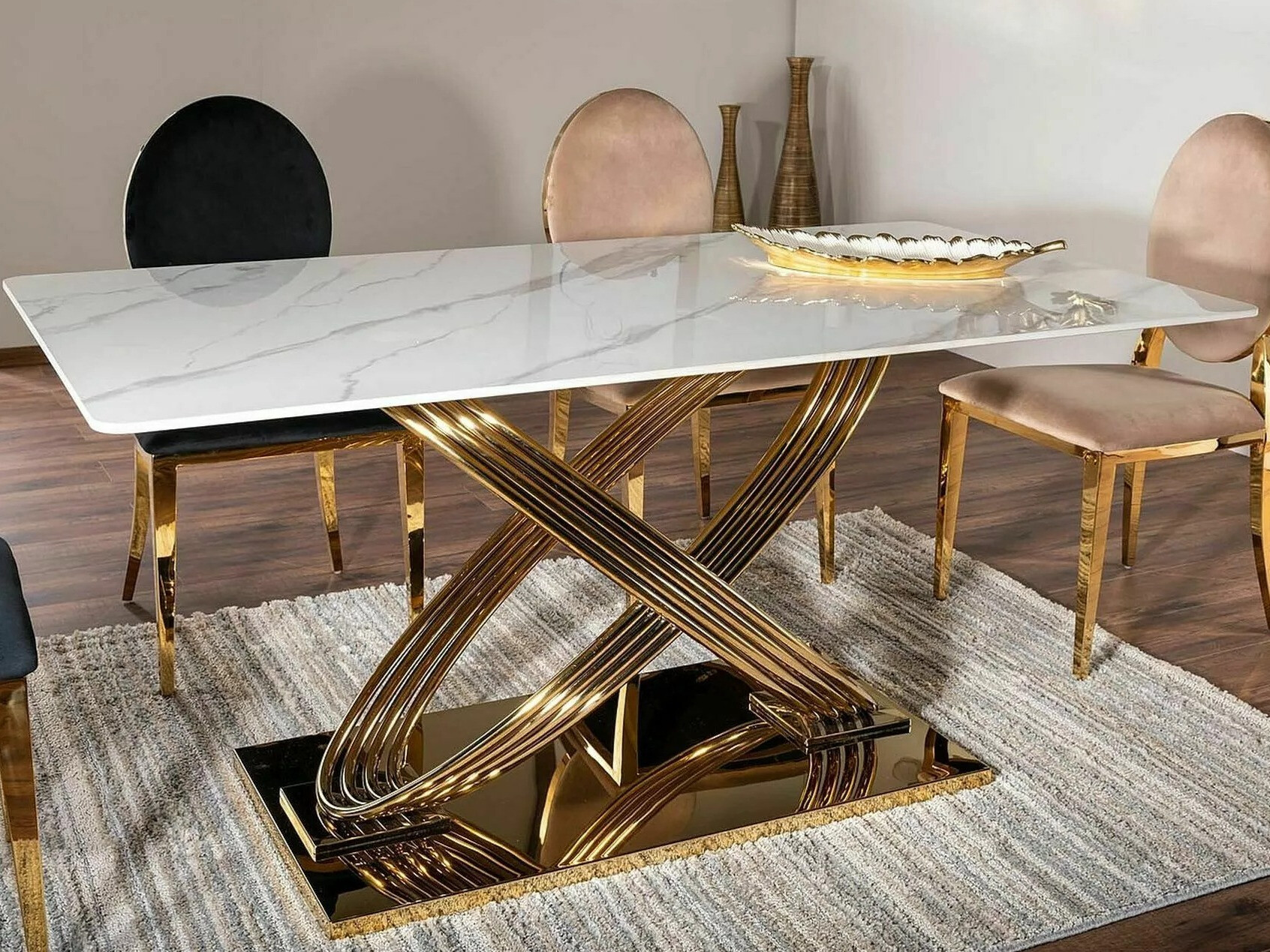 Tisch Detroit 973