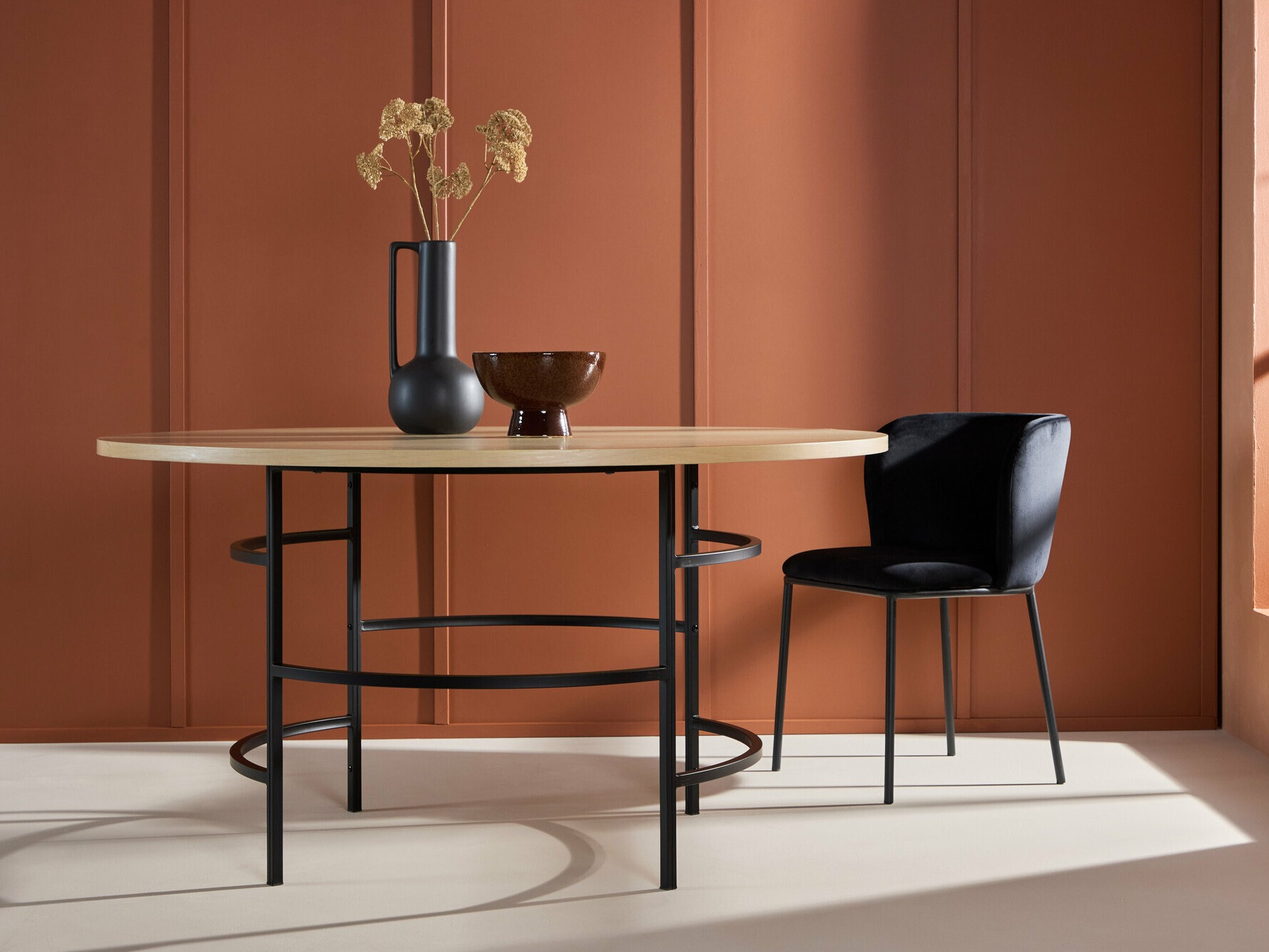 Tisch Dallas 4695 (Schwarz + Hellbraun)