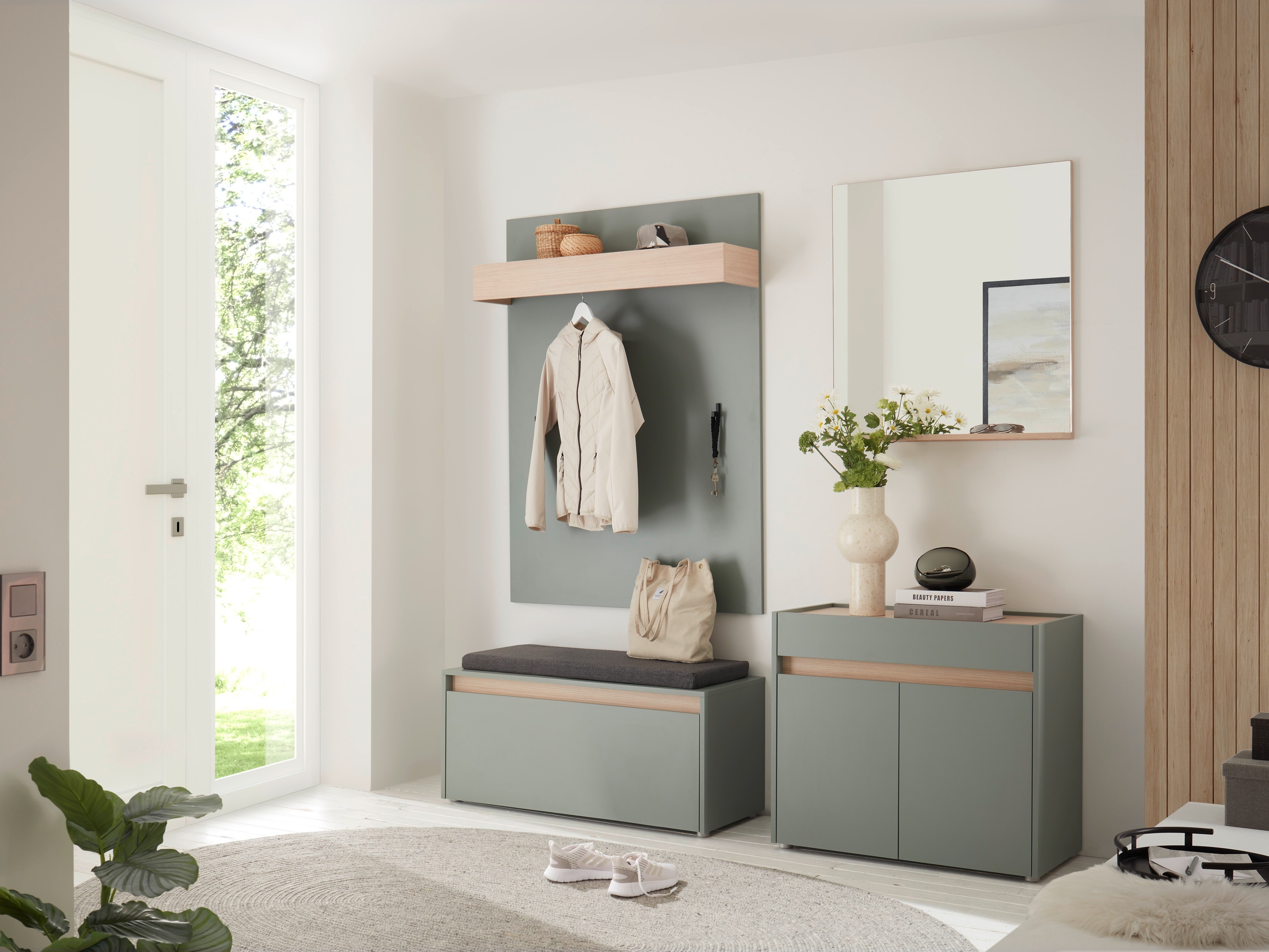 Kommode Elbsori 110 (Grün + Eichenholzoptik)