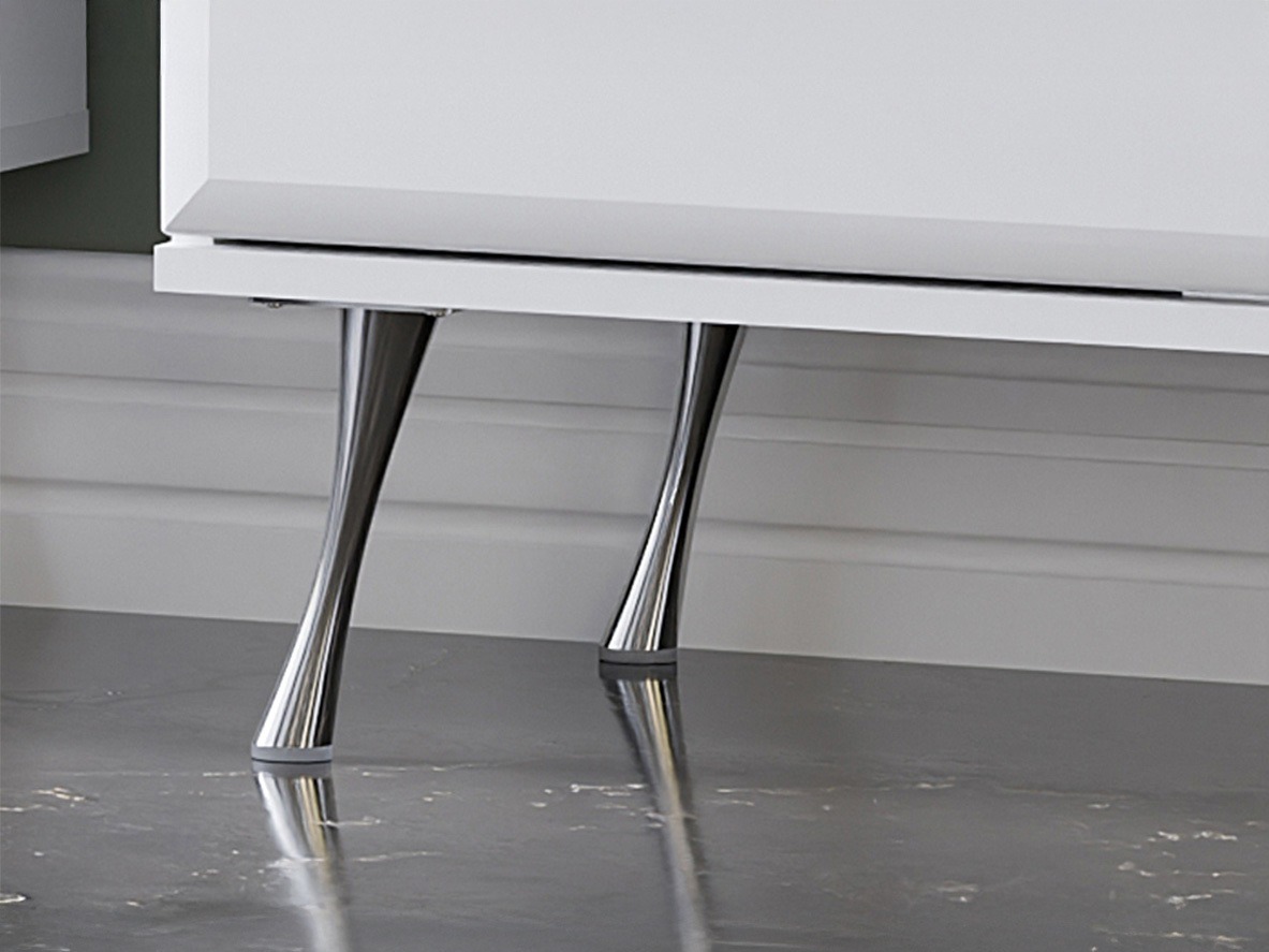 Kommoden Romlori 104