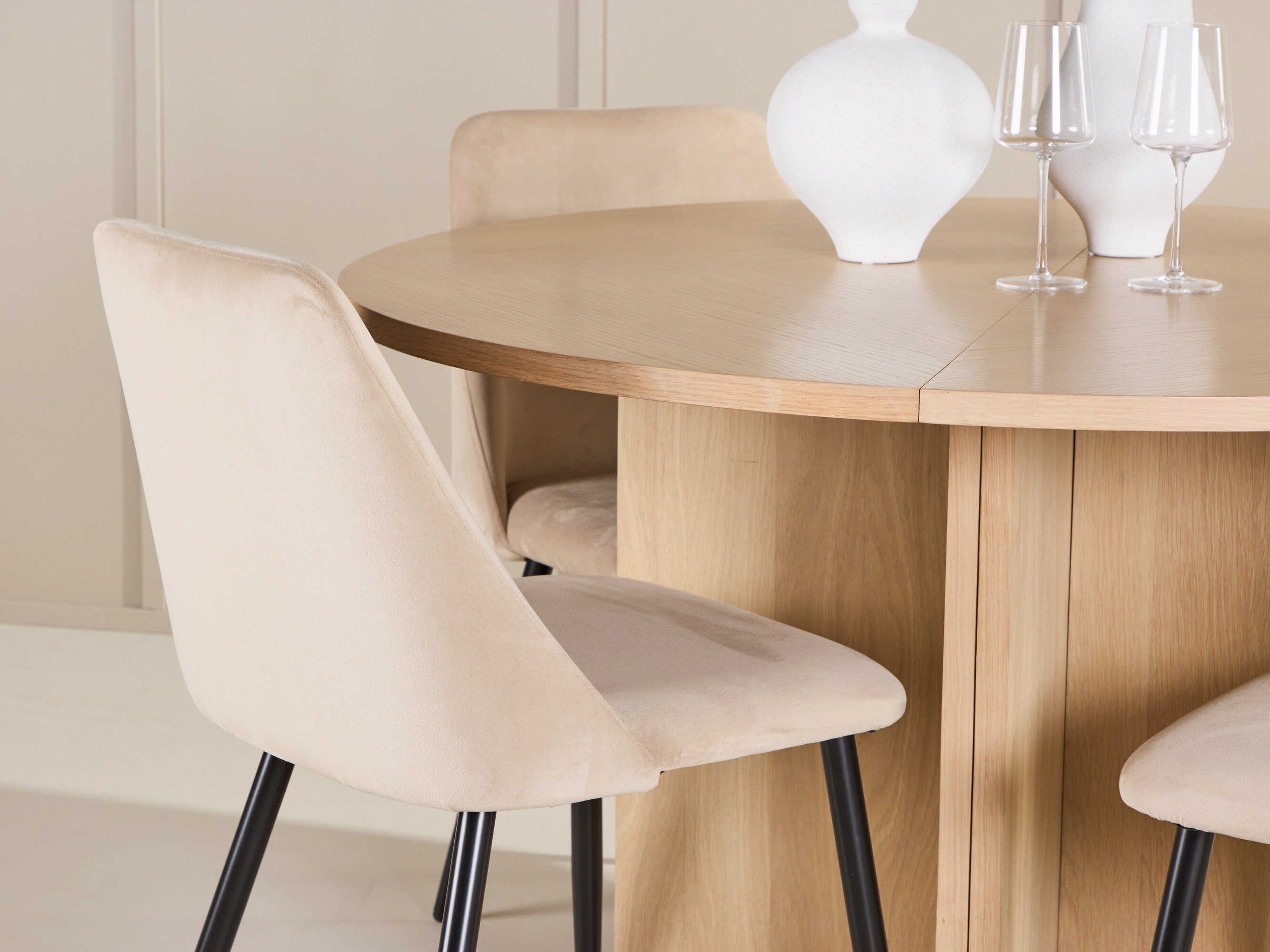 Essgruppe Dallas 4991 (Eichenholzoptik)