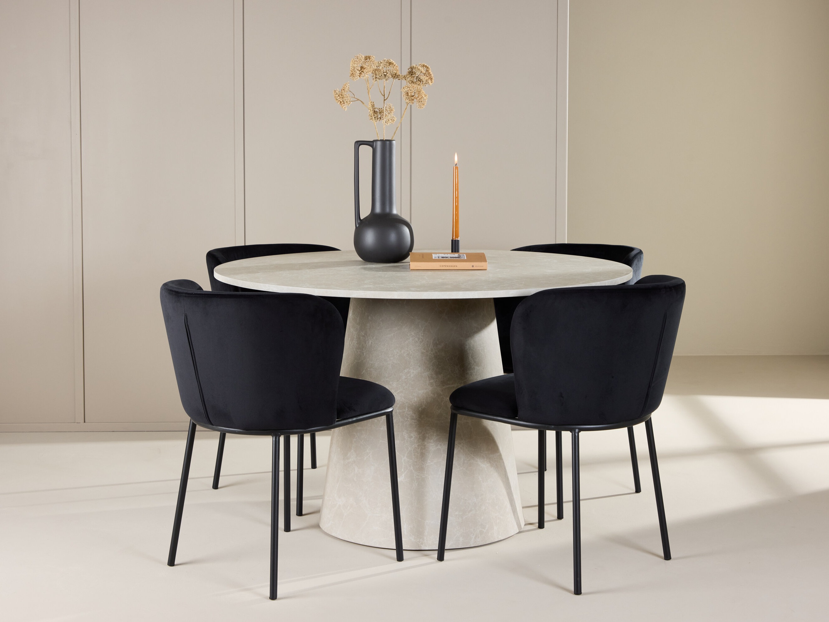Essgruppe Dallas 5068