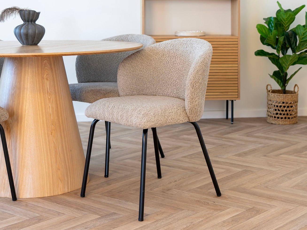 Stuhl Brea 164