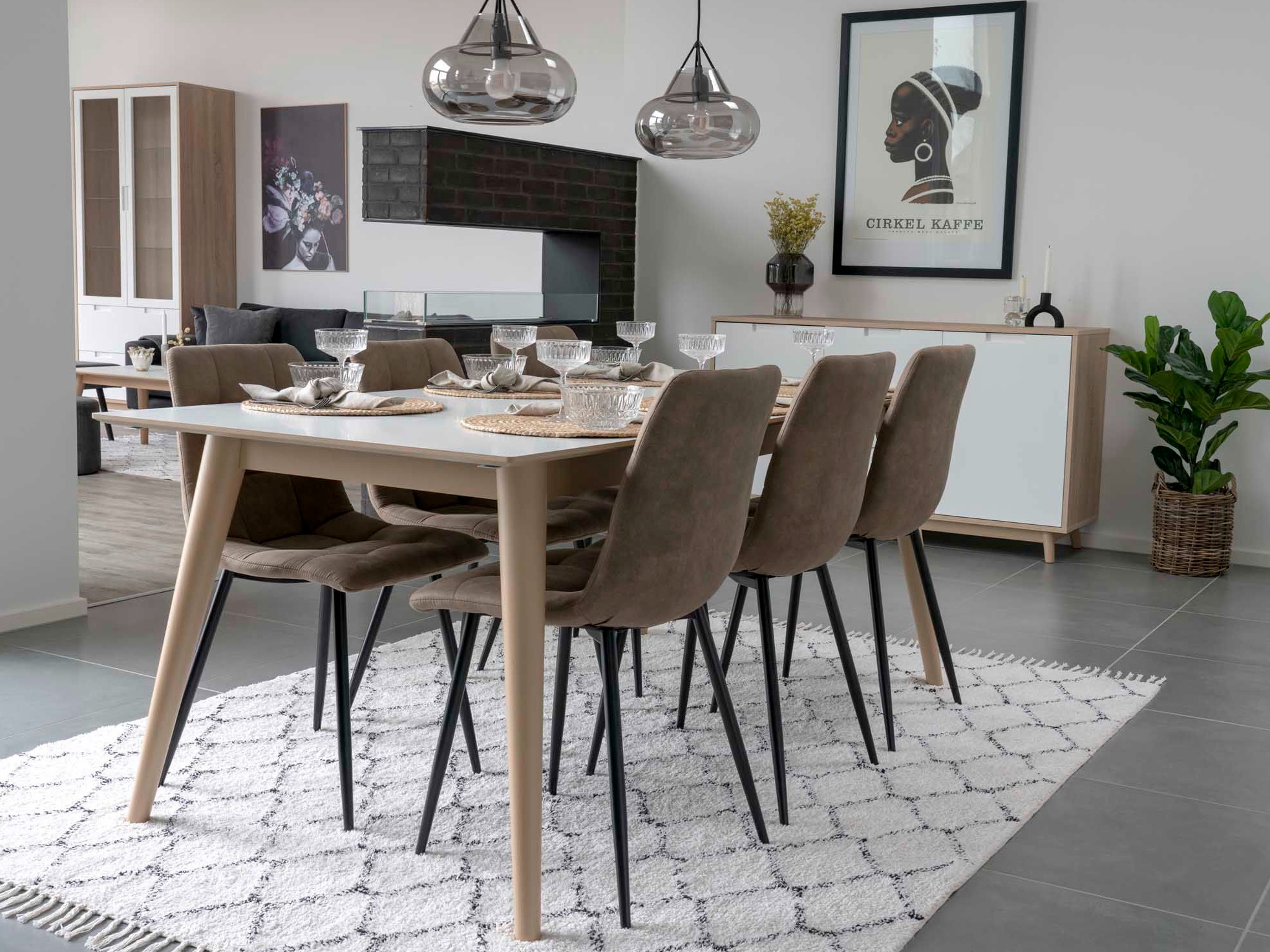 Stuhl Brea 227 (Schwarz + Hellbraun)