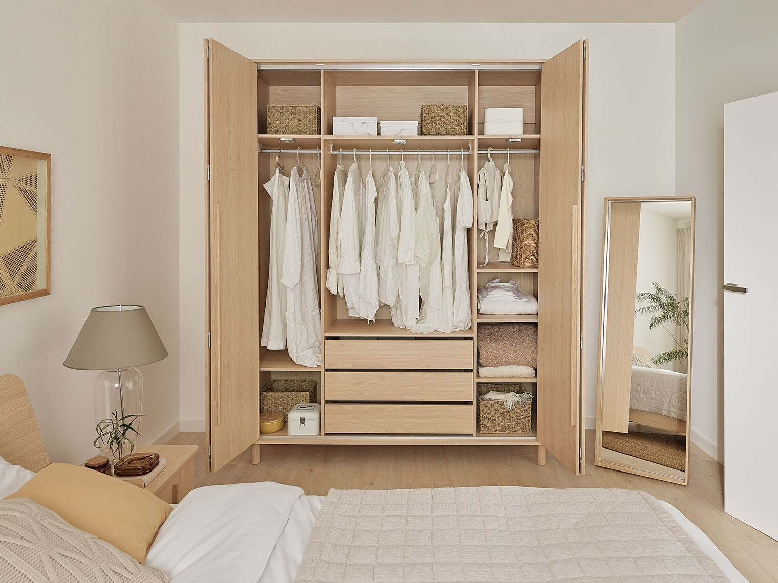 Kleiderschrank Camcamo 102 (Ja)