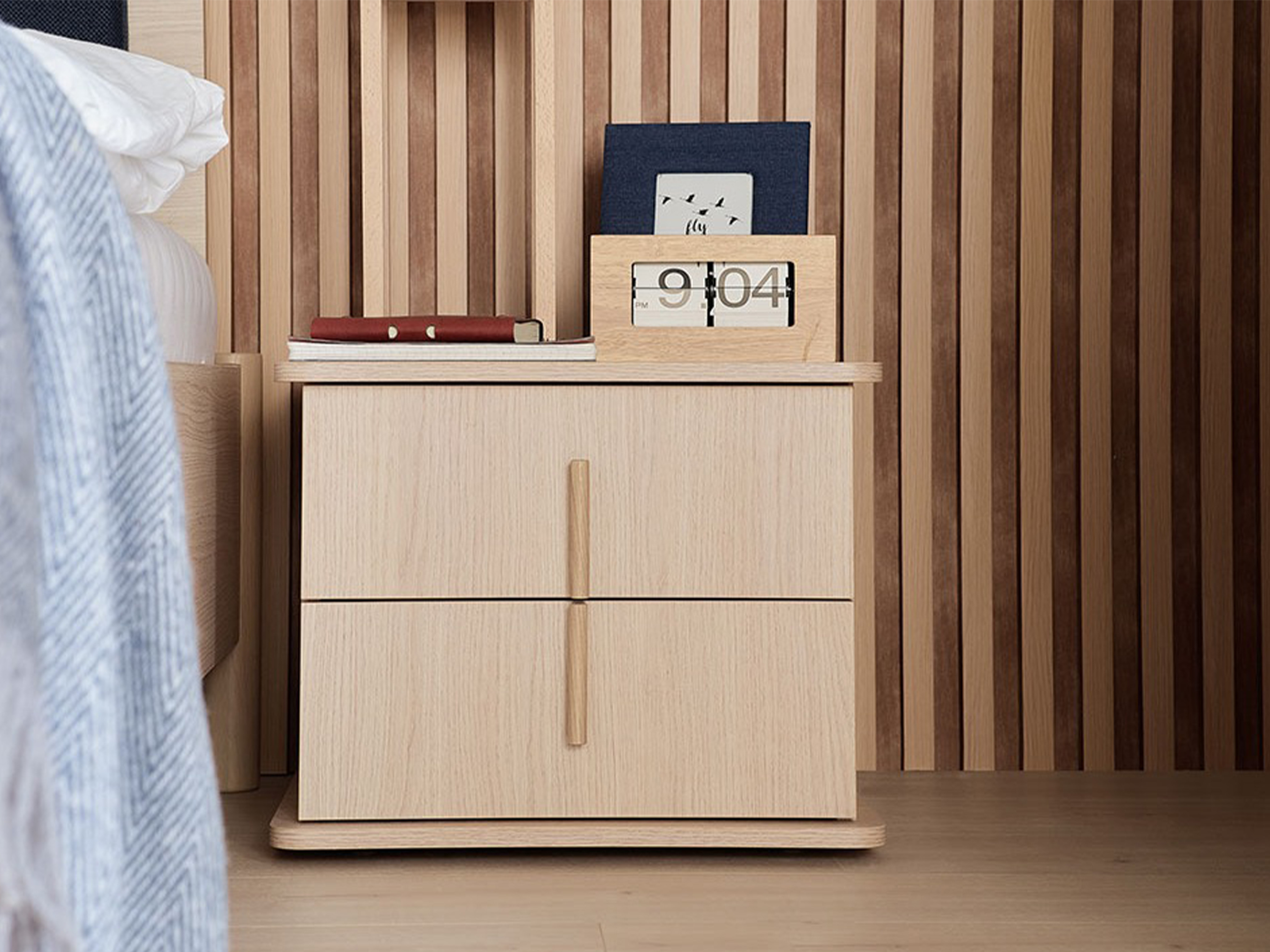 Nachttisch Camcamo 107