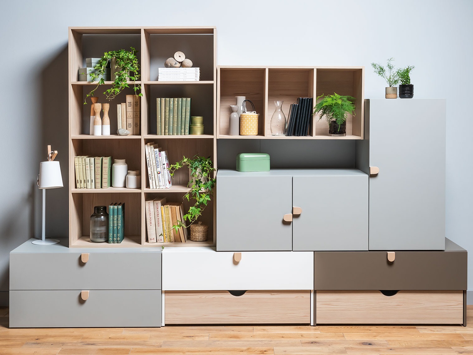 Regal Nutese 102 (Kiefernholzoptik)