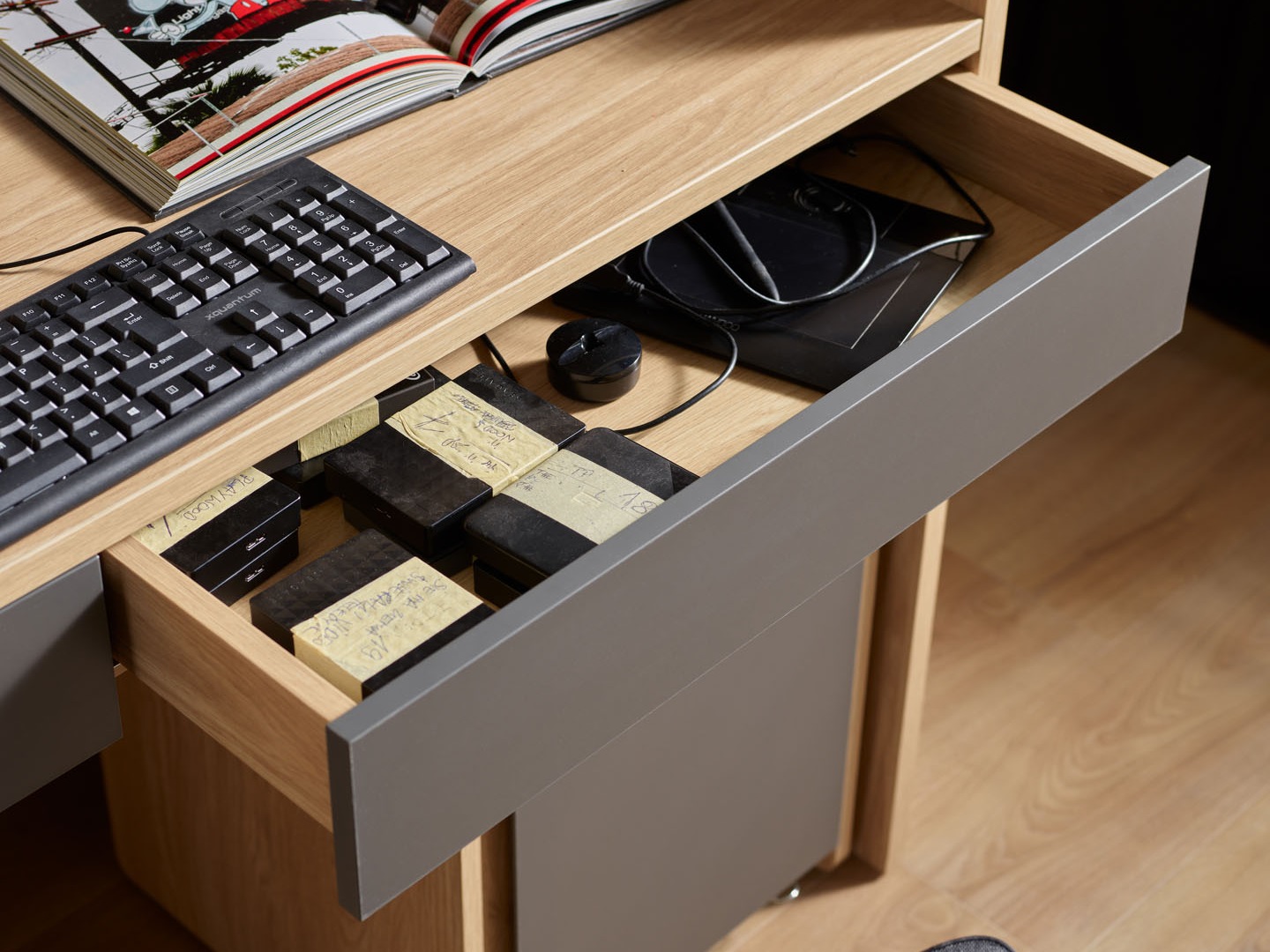 Bürotisch Velrome 101 (Eichenholzoptik + Graphit)