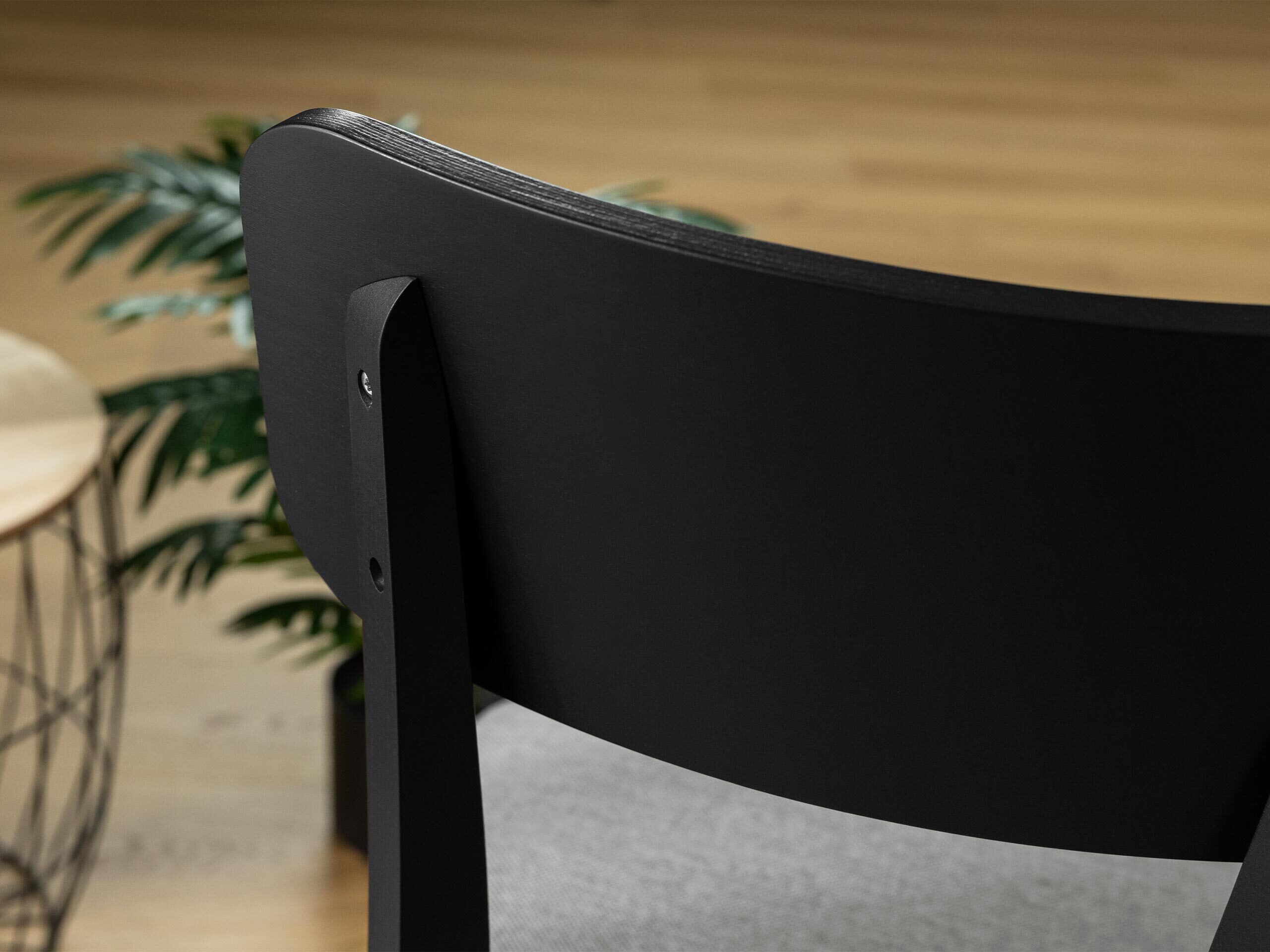 Stuhl Victorville 380 (Weiss)