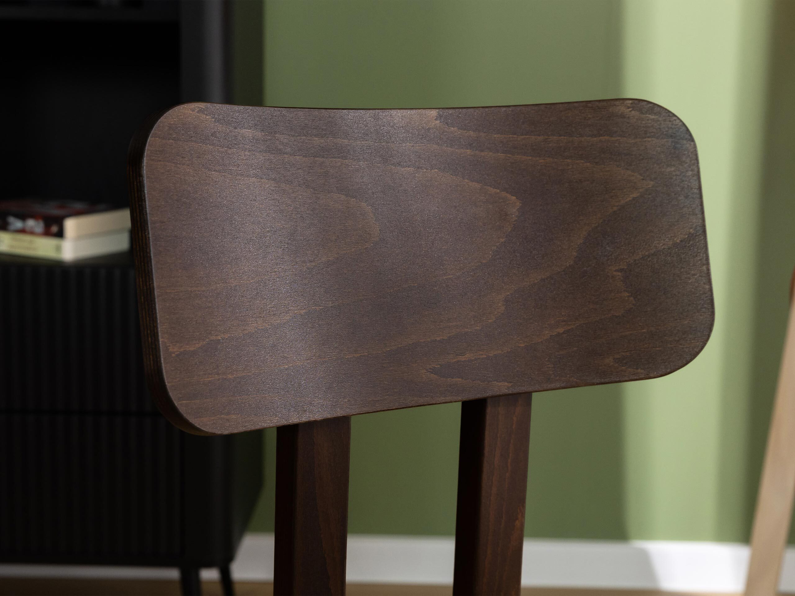 Stuhl Victorville 382 (Walnussholzoptik)