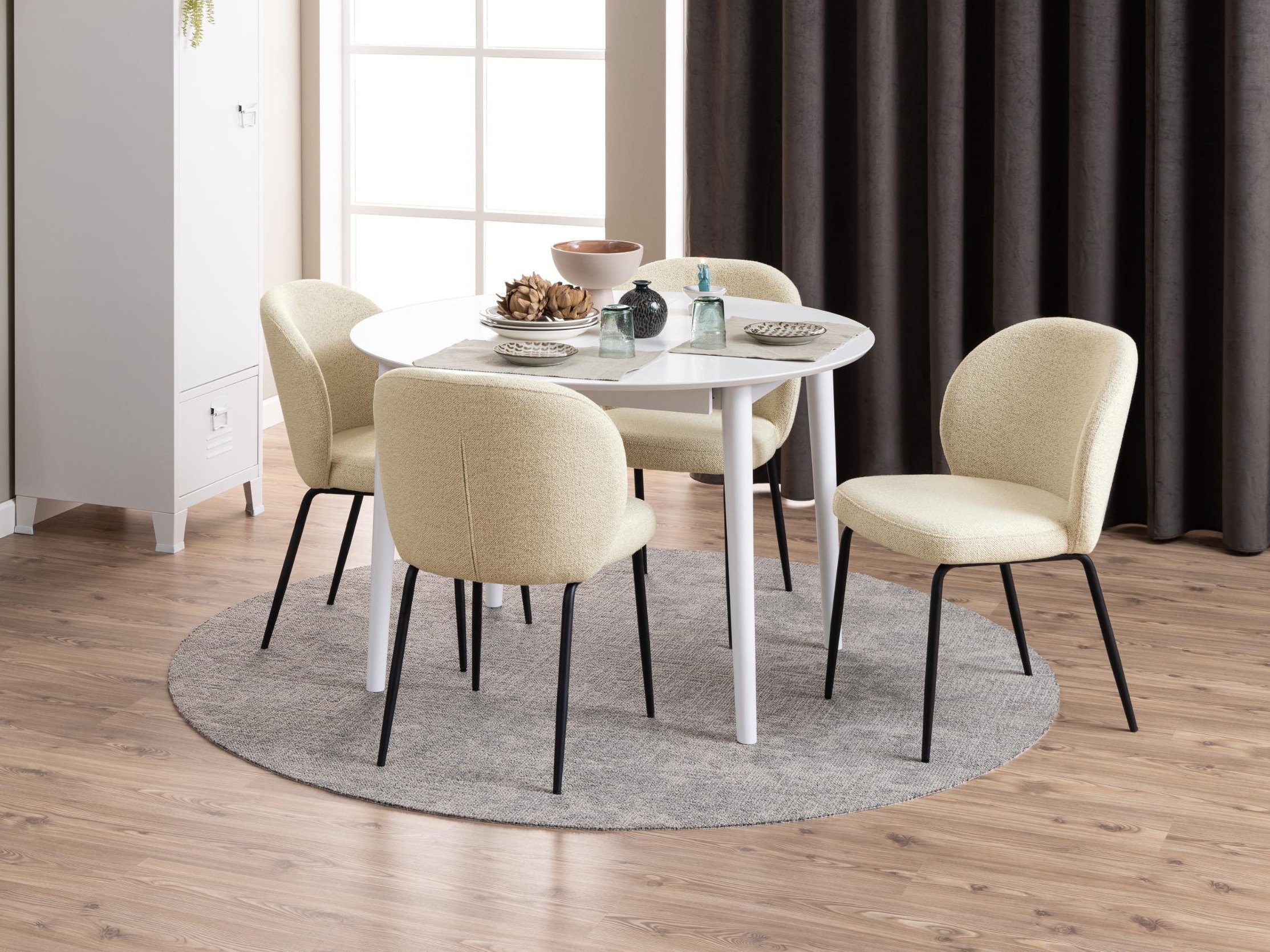 Stuhl Norsica 389 (Cremefarben + Schwarz)