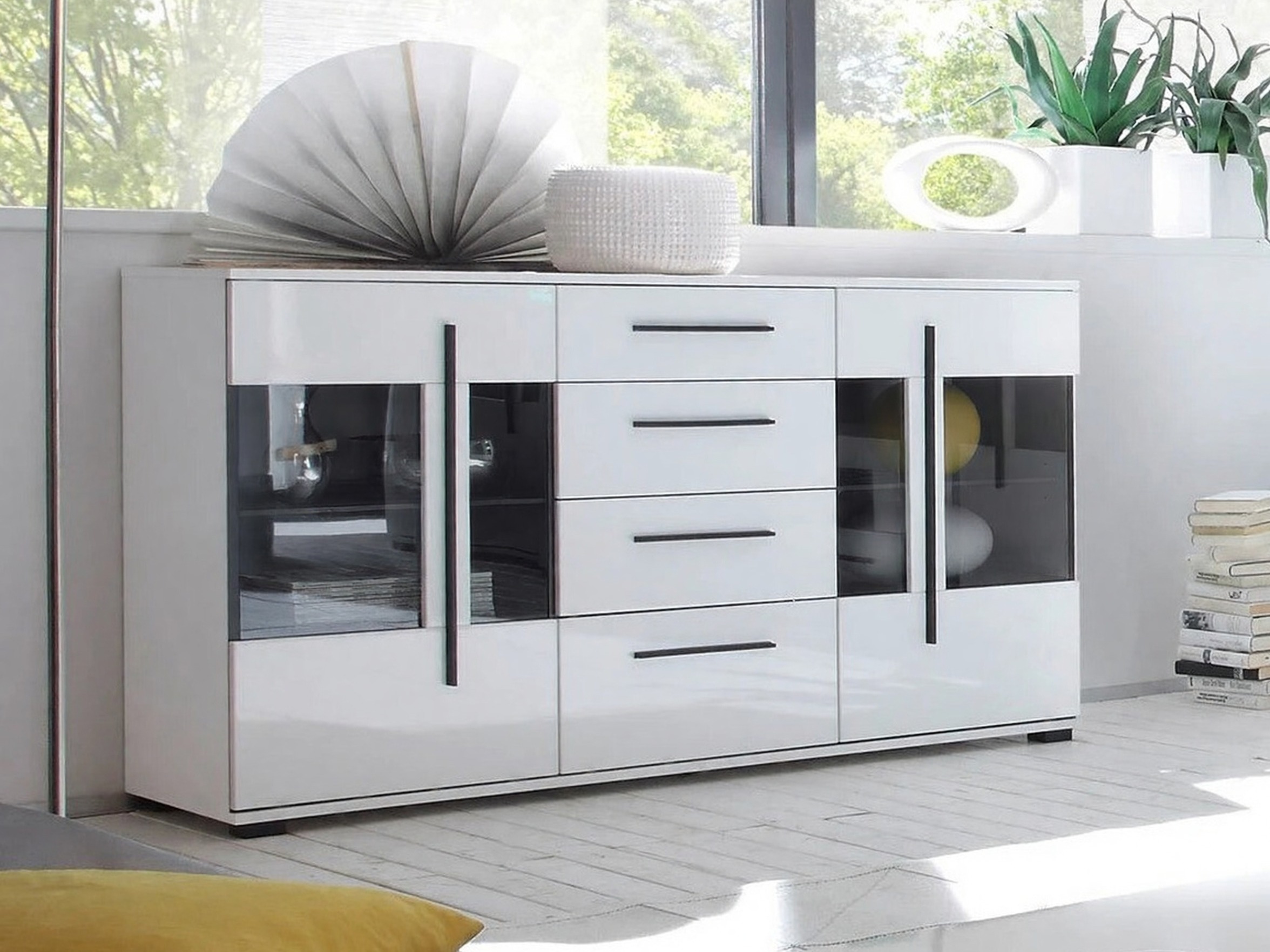 Kommoden Torbelu 122