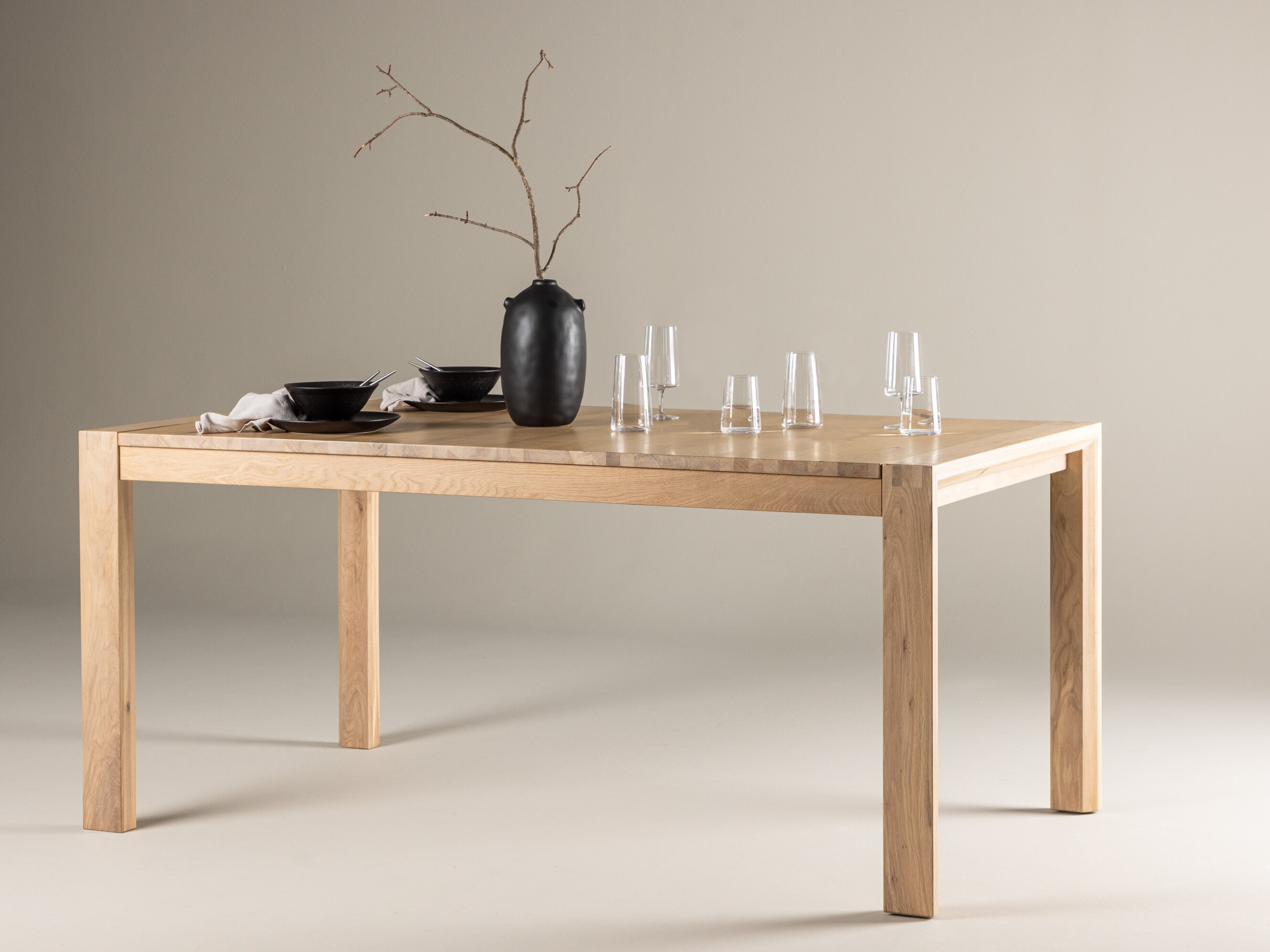 Tisch Dallas 120