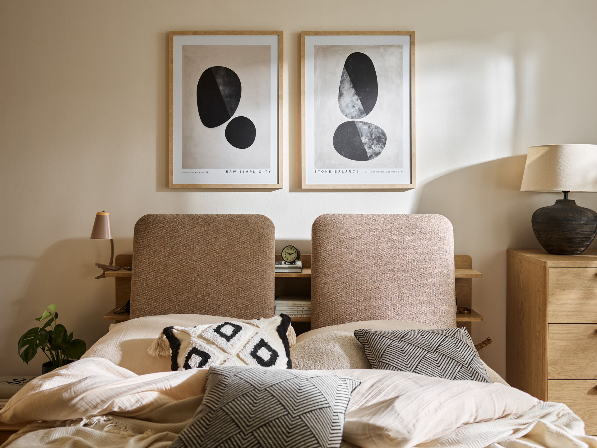 Bett Ruvcamu 109 (Eichenholzoptik + Taupe)