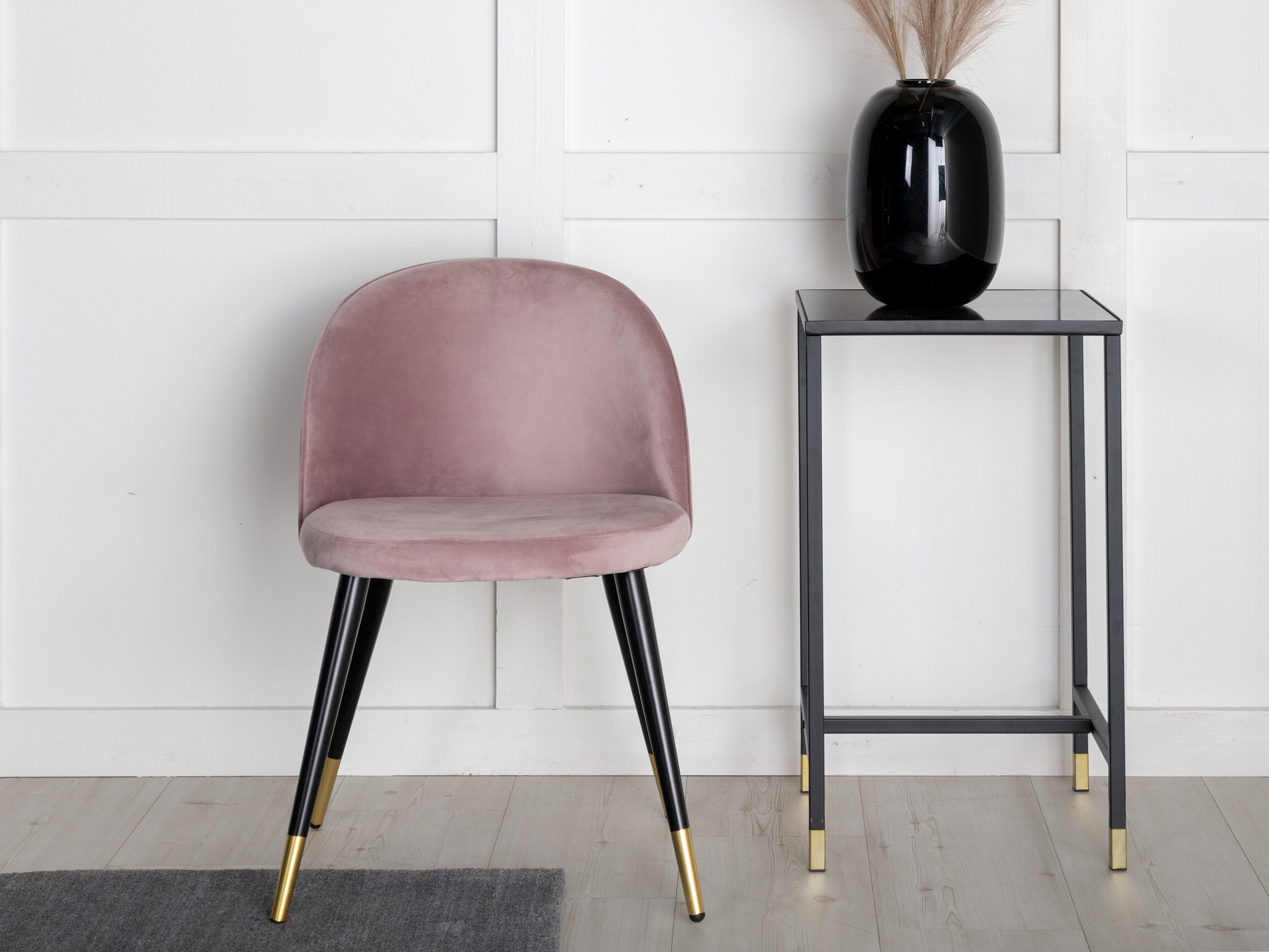 Stuhl Dallas 137 (Staubig rosa + Schwarz)