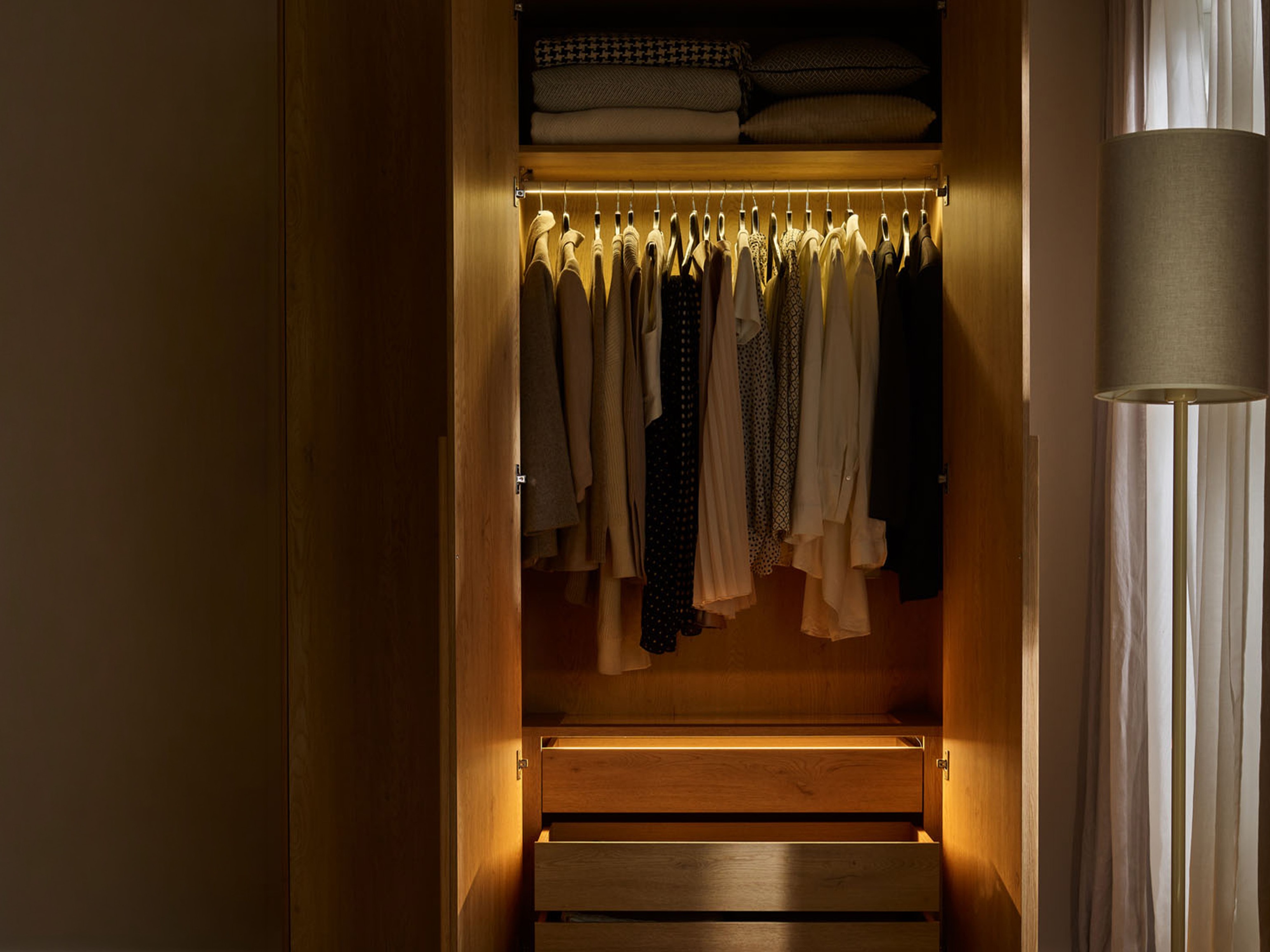 Kleiderschrank Ruvcamu 114