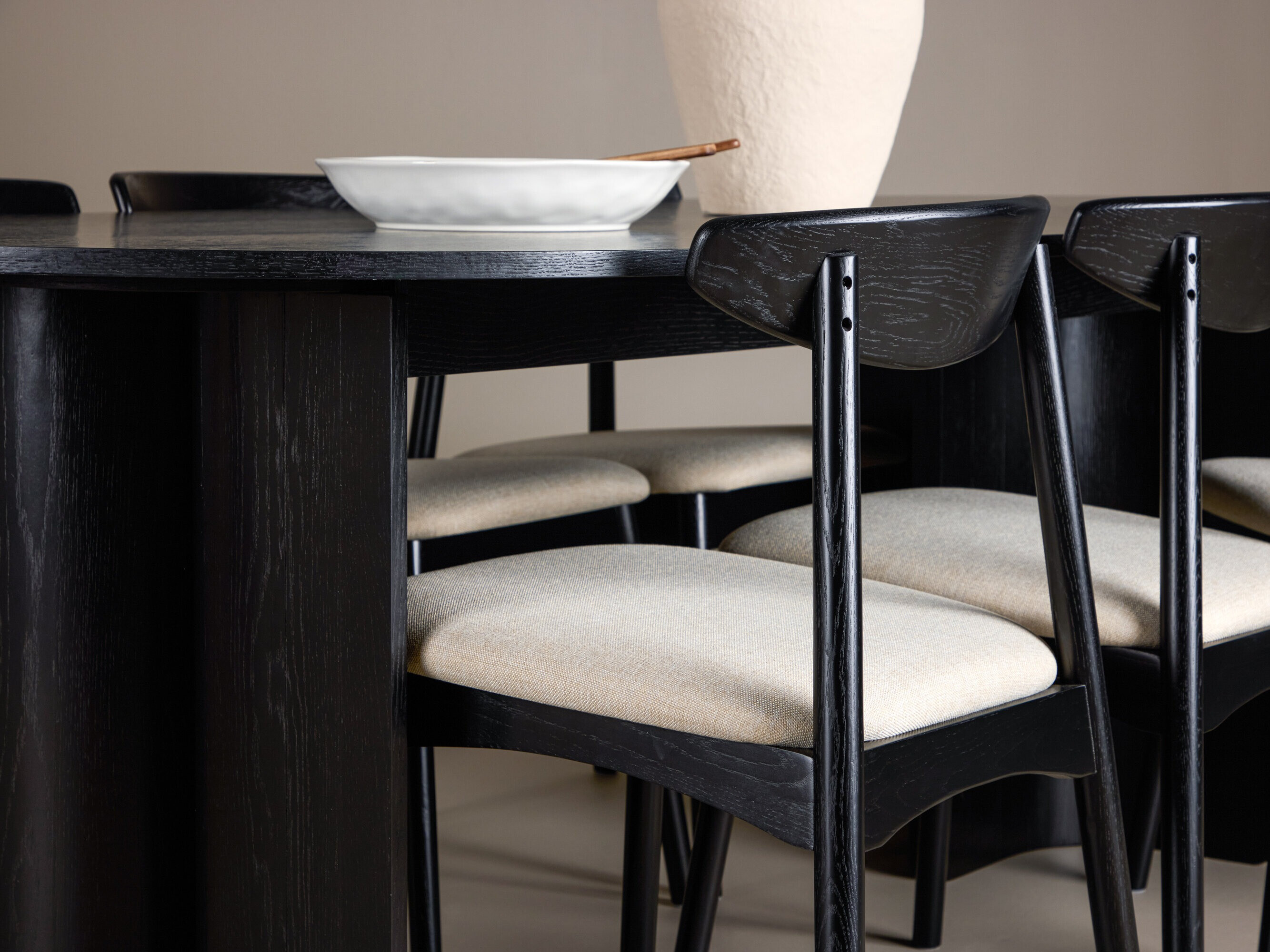 Essgruppe Dallas 5280 (Schwarz + Beige)
