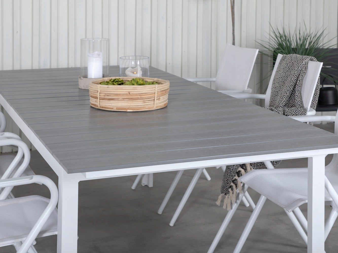 Gartentisch Dallas 668 (Grau + Weiss)