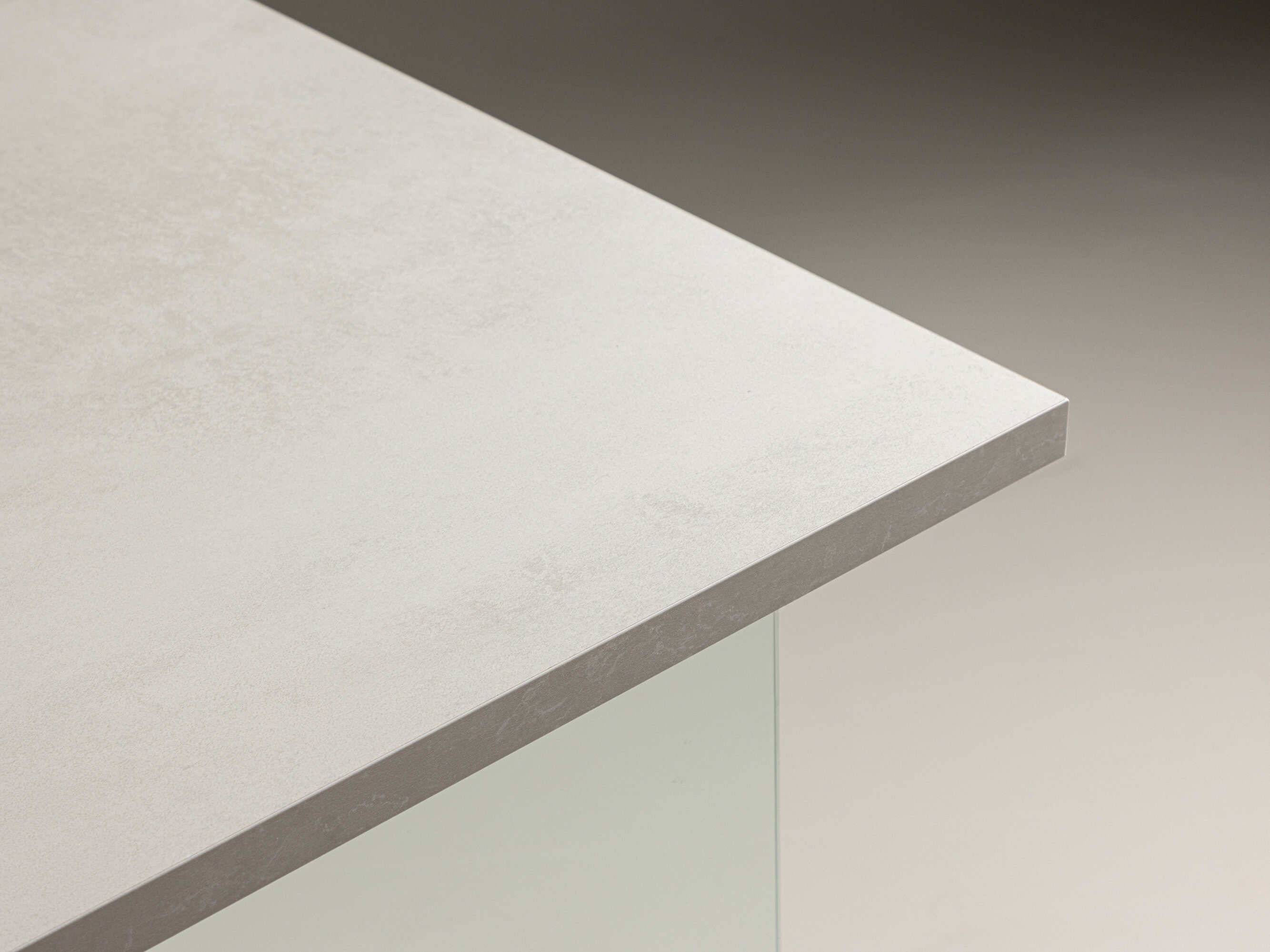Tisch Dallas 5323