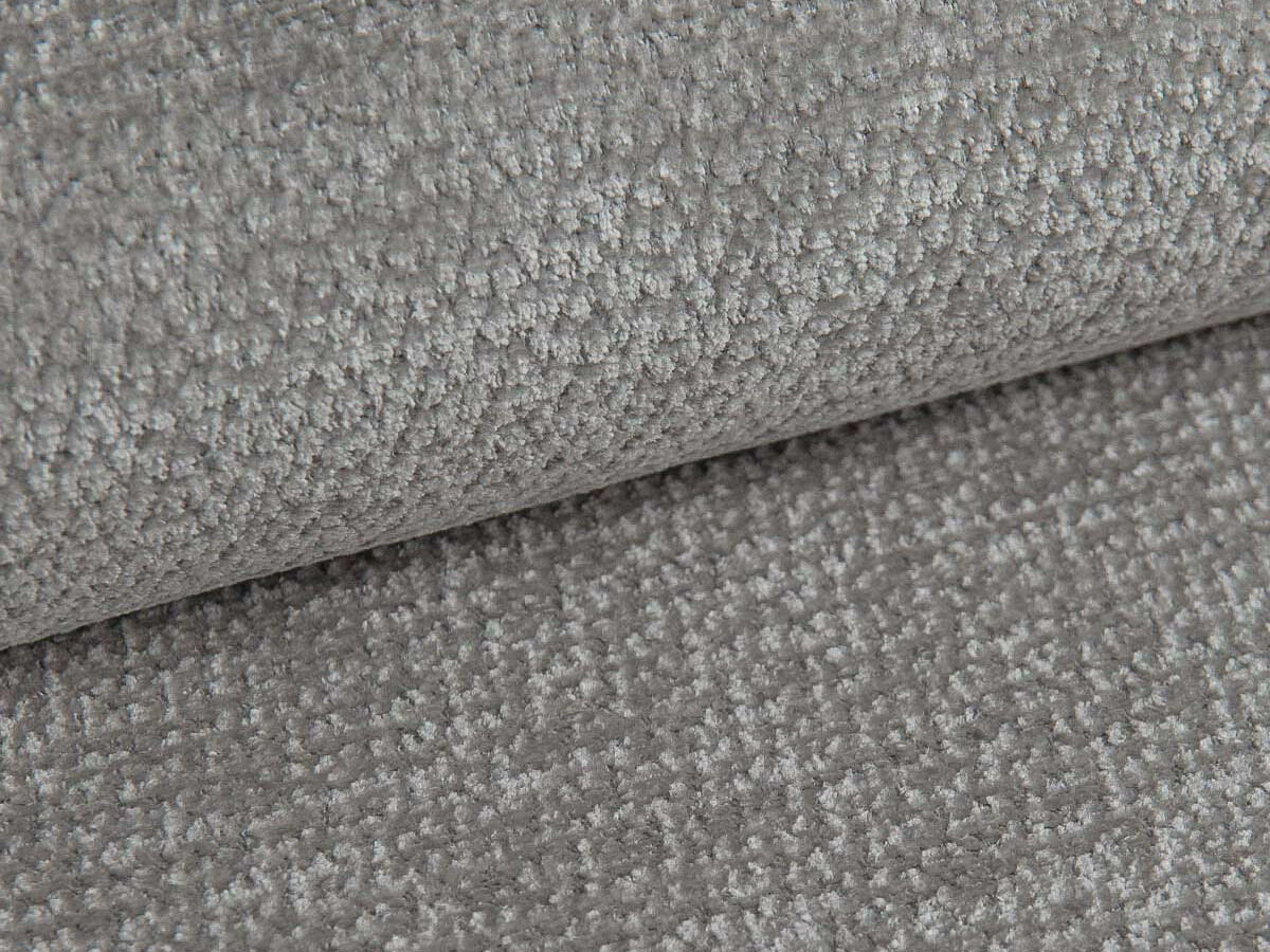 Bett Martinez 135 (Lumo 70)