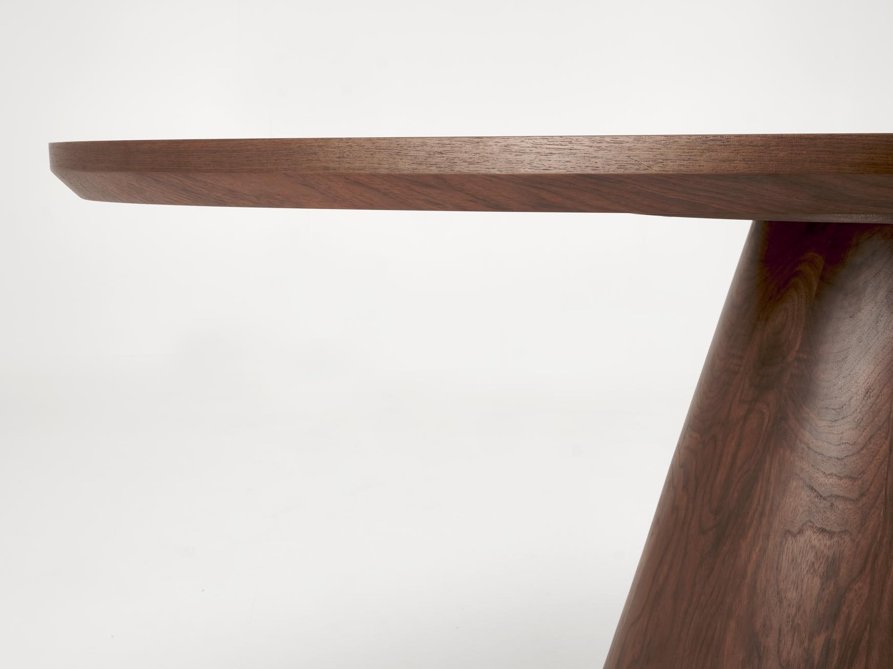 Tisch Houston 2175