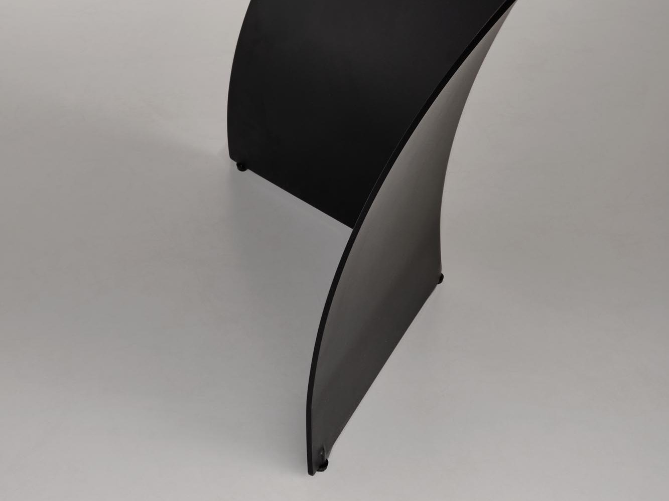 Tisch Houston 2177